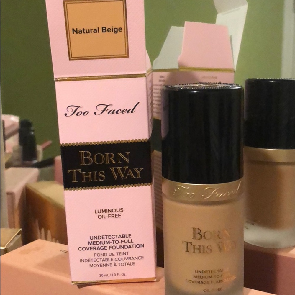 Too Faced Born This Way Foundation